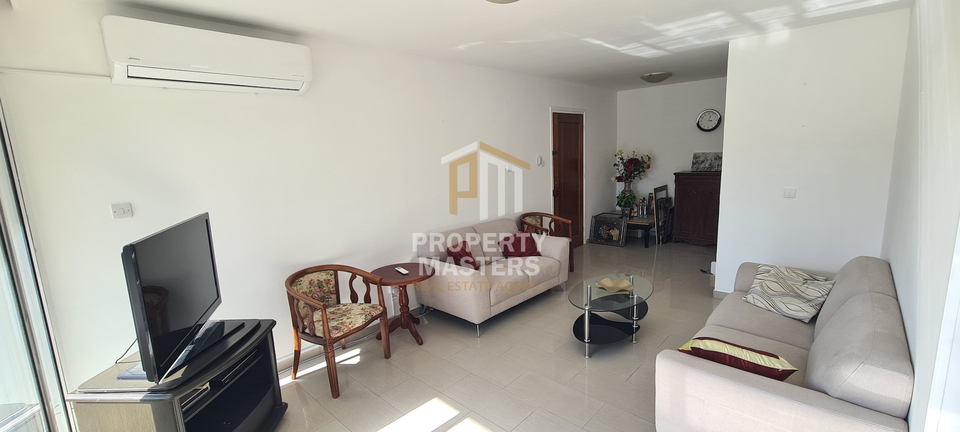 Fully Furnished Three Bedroom Apartment in The City Center of Nicosia photo 4