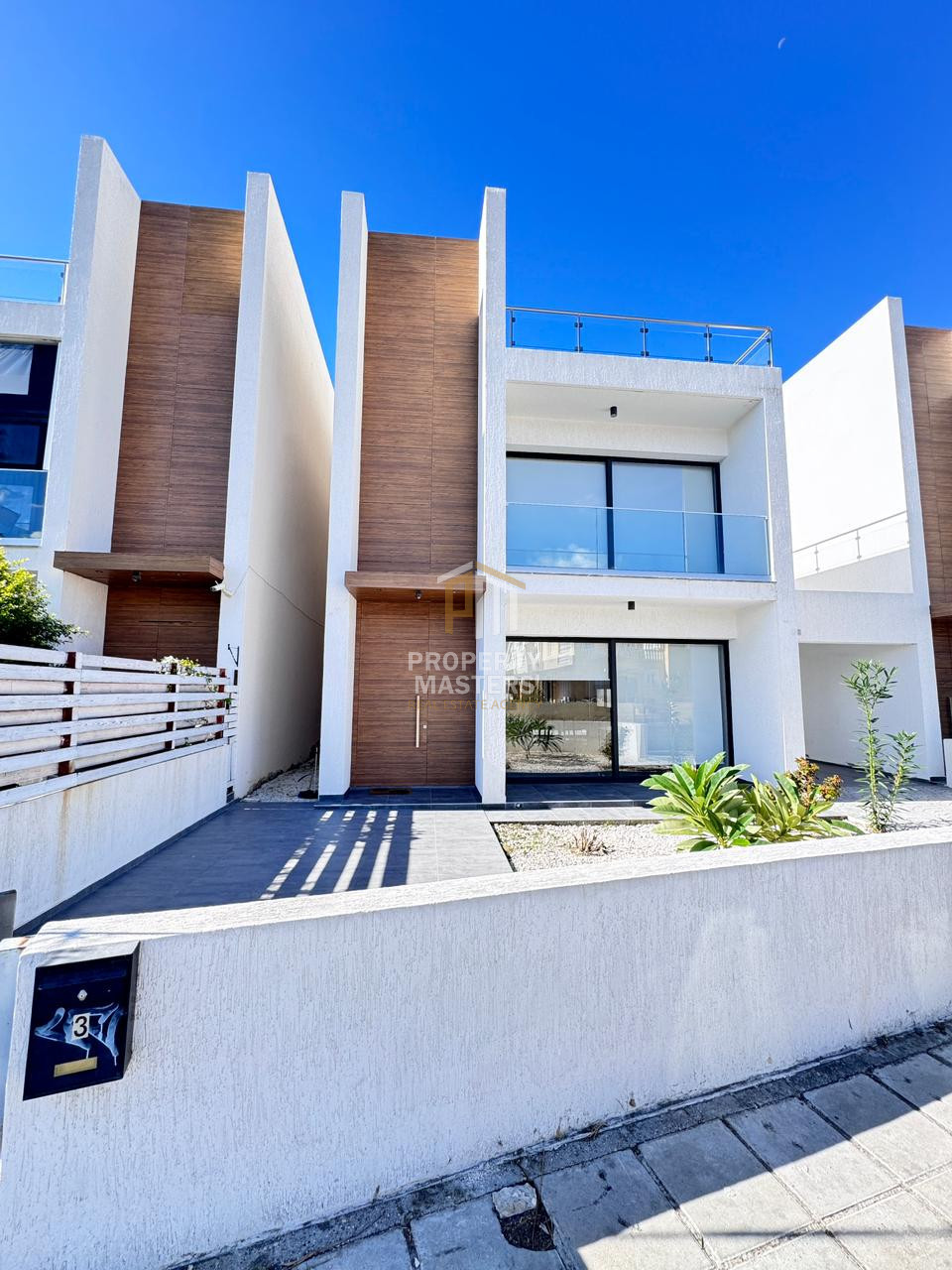 3 Bedroom  Semi-Detached House in Universal, Paphos