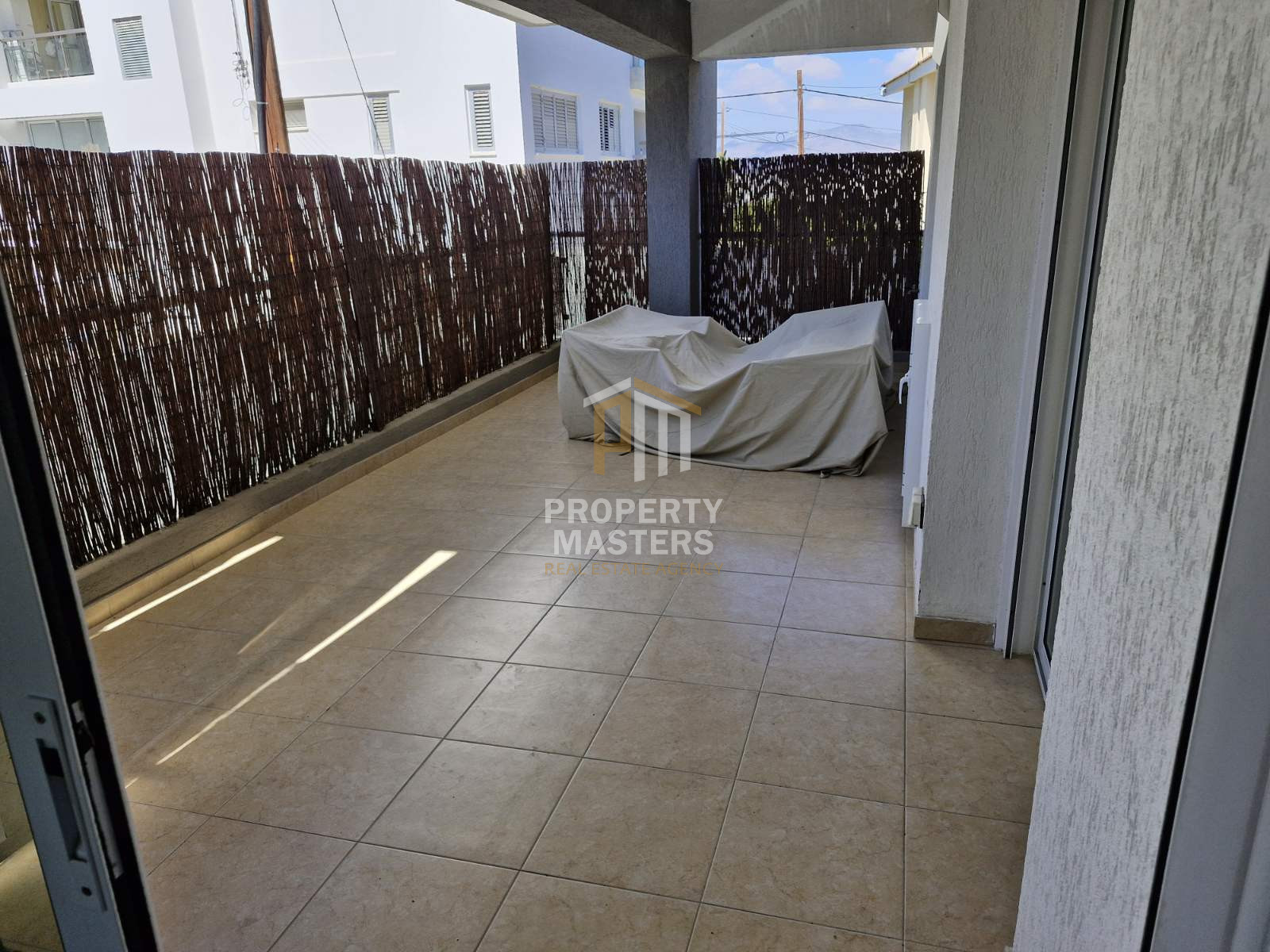 Spacious Three Bedroom Apartment in Aglantzia photo 4