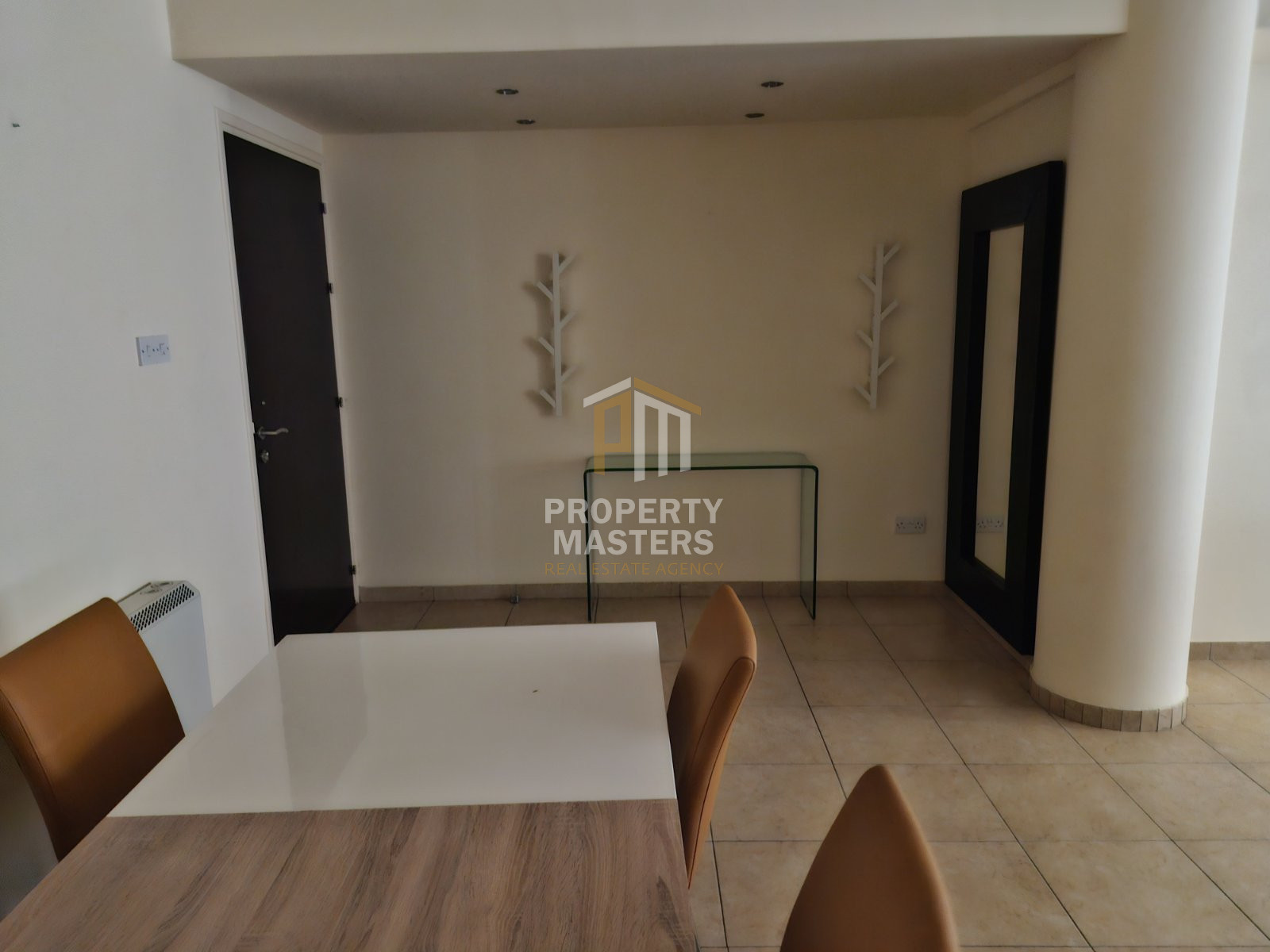 Spacious Three Bedroom Apartment in Aglantzia photo 6
