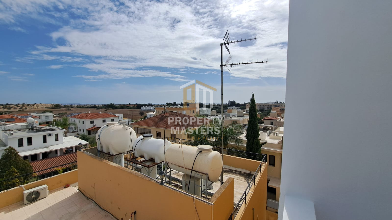 2 Bedroom  Apartment in Oroklini, Larnaca