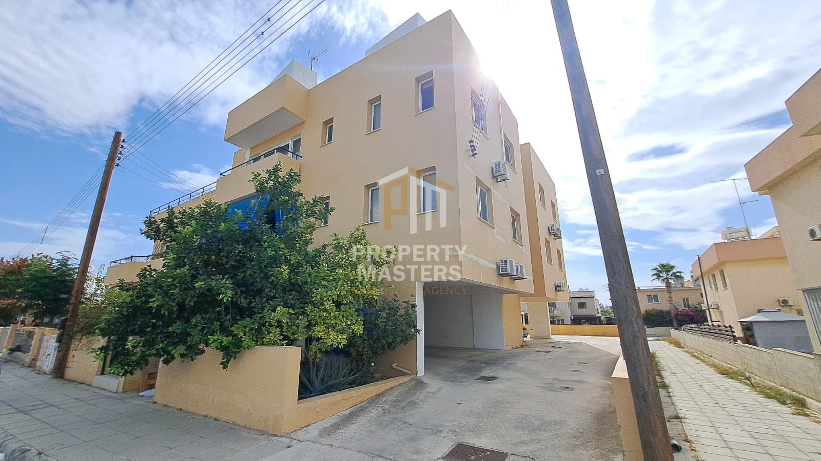 2 Bedroom  Apartment in Oroklini, Larnaca