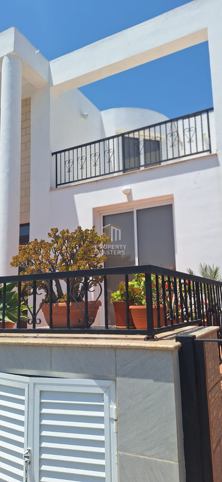 4 bedroom House in Aradippou photo 13