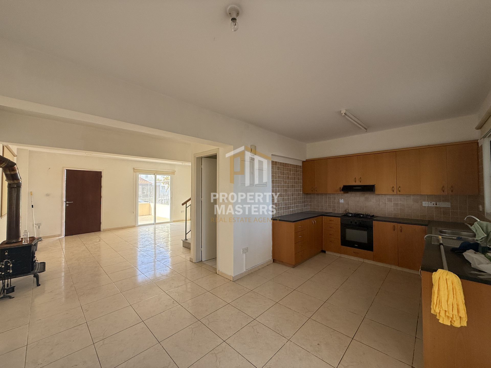Three Bedroom Semi-Detatched house in Kiti photo 2