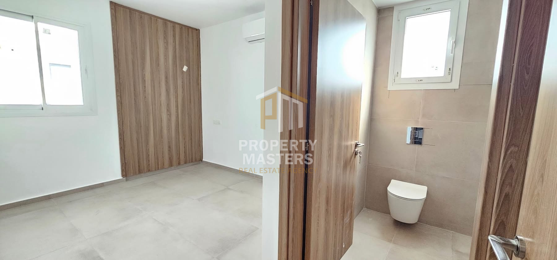 Modern Penthouse Apartment in Drosia with Sea View photo 8