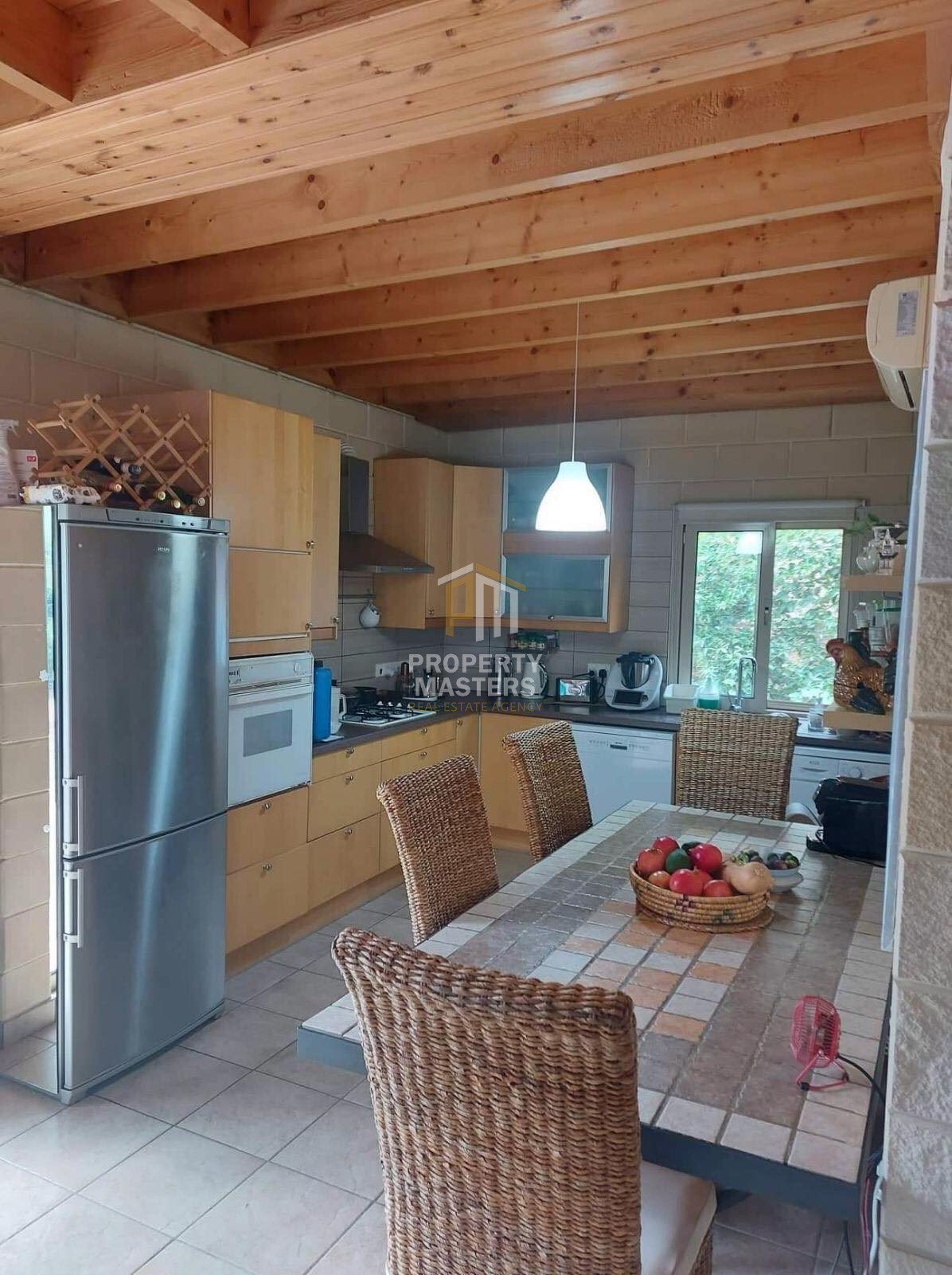 2 bedroom Detached House in Lythrodontas photo 9