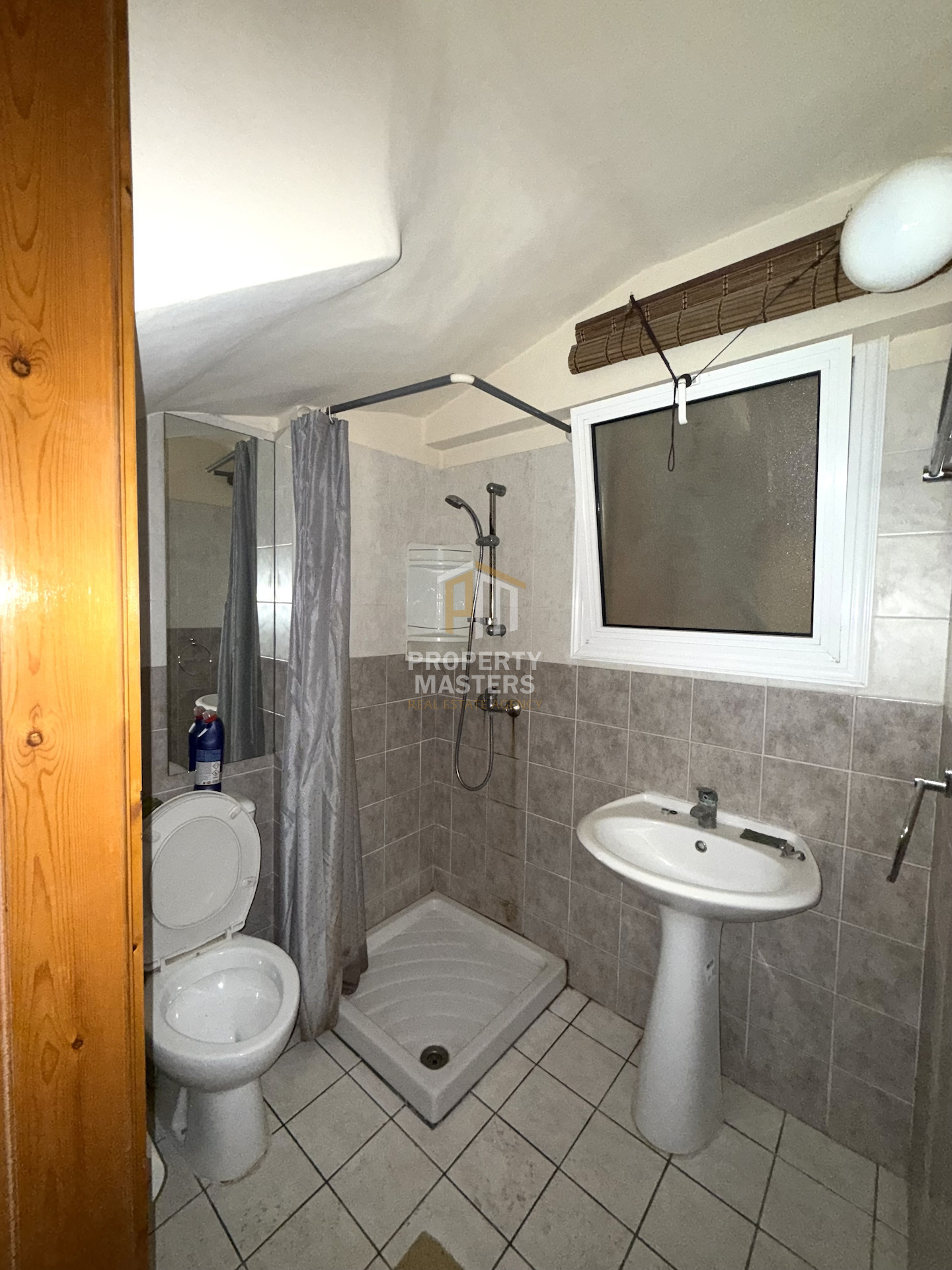 3 bedroom Maisonette in Oroklini photo 13