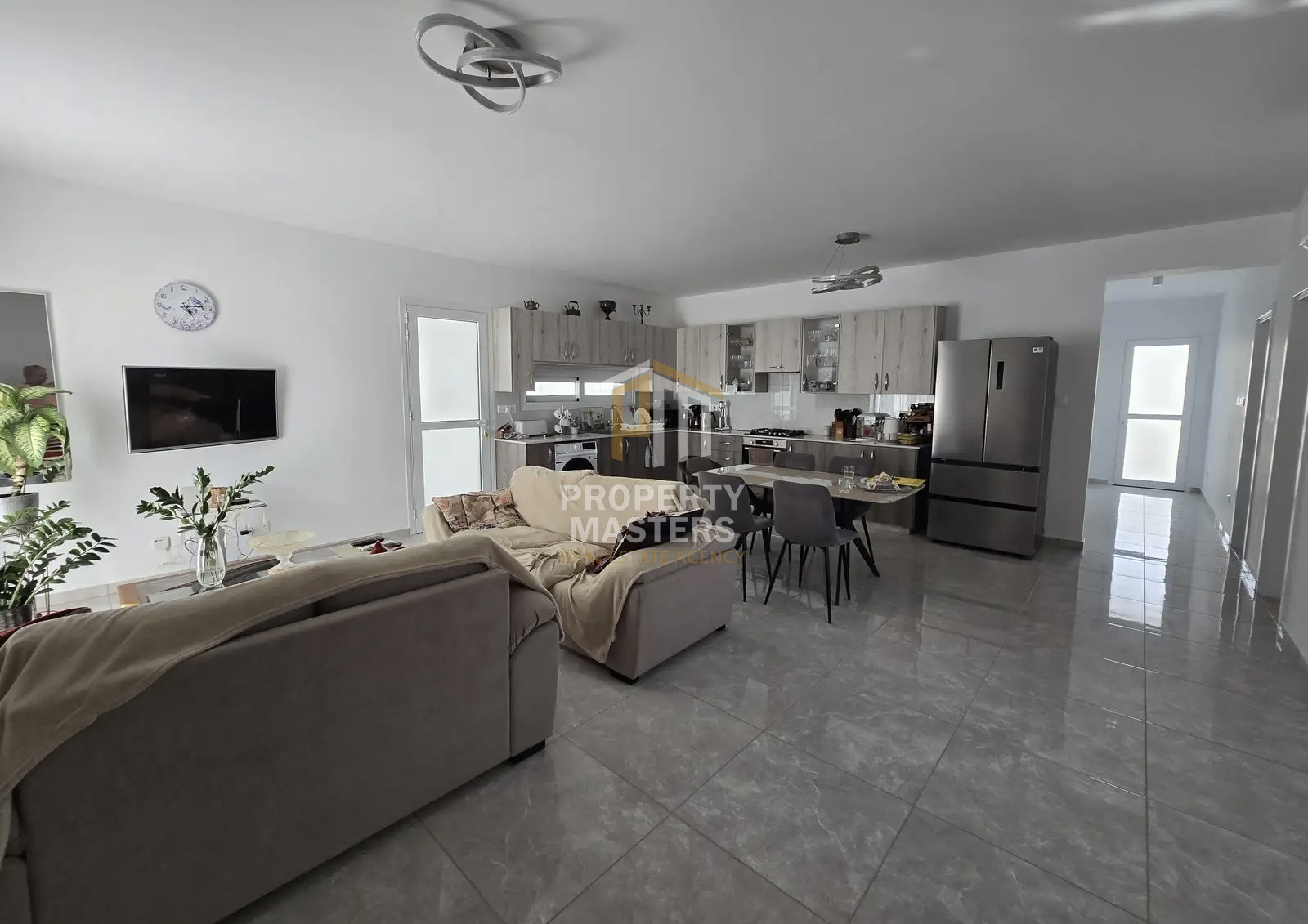 2 bedroom Detached Bungalow in Pyla photo 2