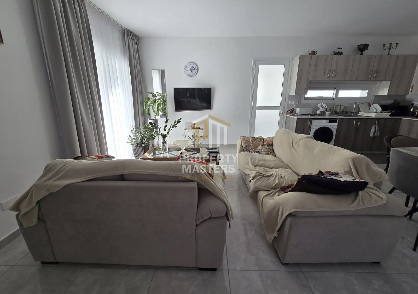 2 bedroom Detached Bungalow in Pyla photo 4