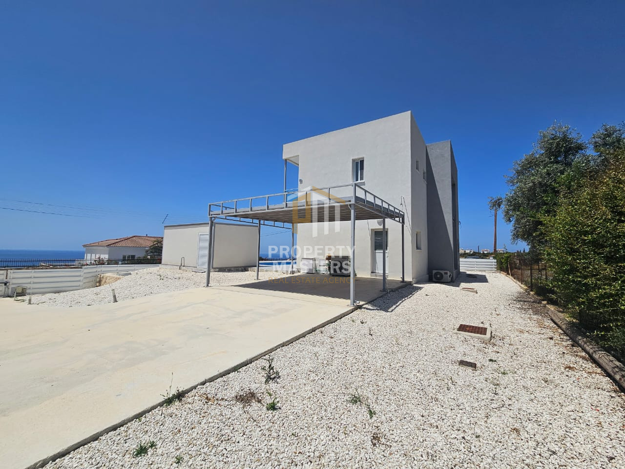 Detached 3 Bedroom Villa Sea Caves Peyia photo 6