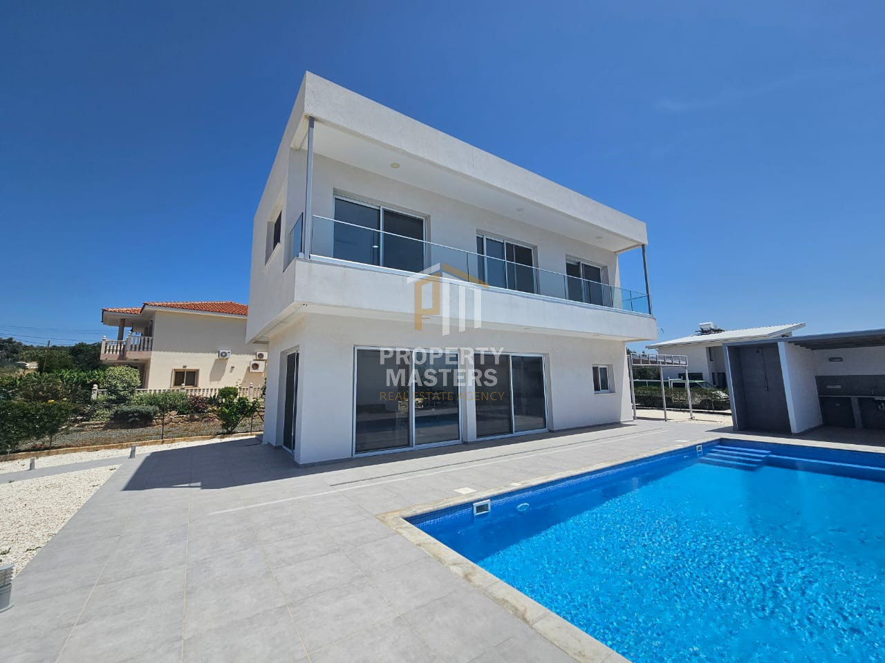 Detached 3 Bedroom Villa Sea Caves Peyia photo 3