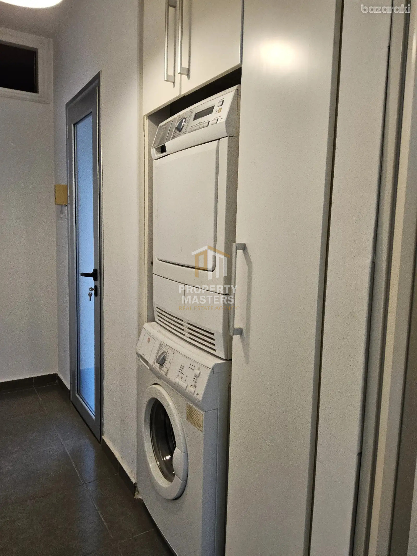 Modern Furnished Apartment near the Aluminium Tower photo 4