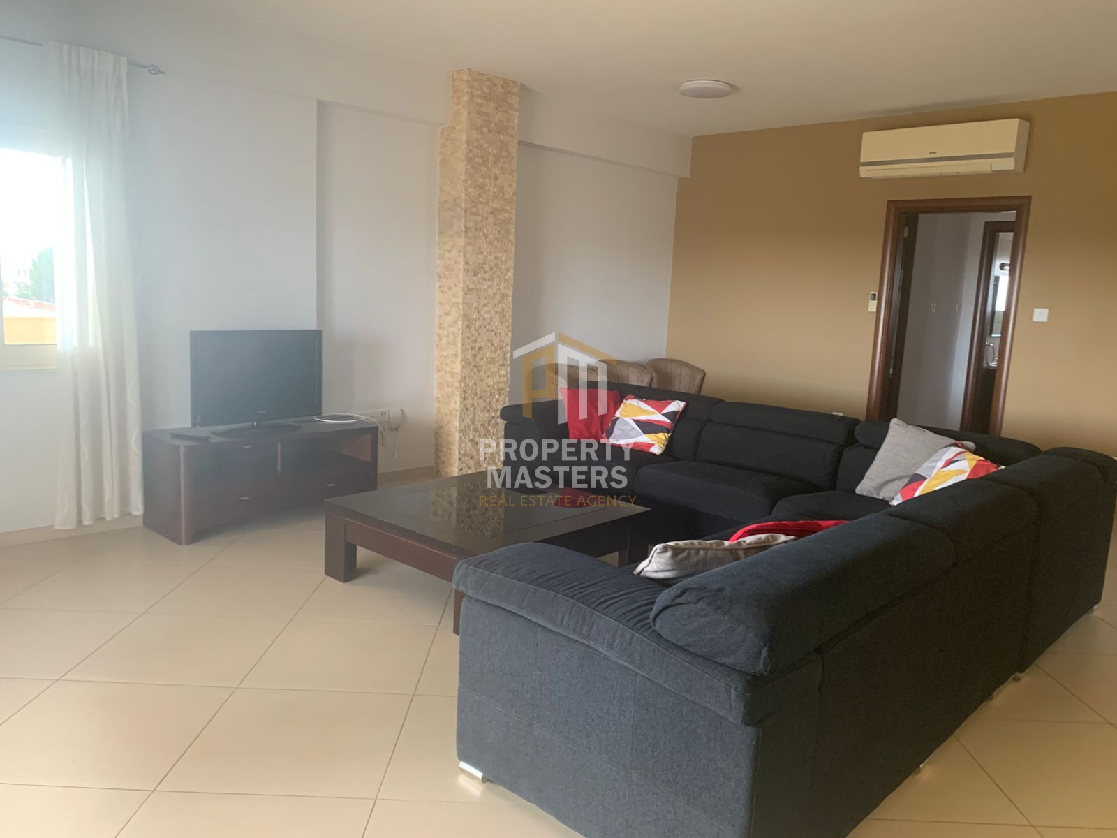 Fully Furnished 3 Bedroom Penthouse Apartment in Kato Polemidia photo 1