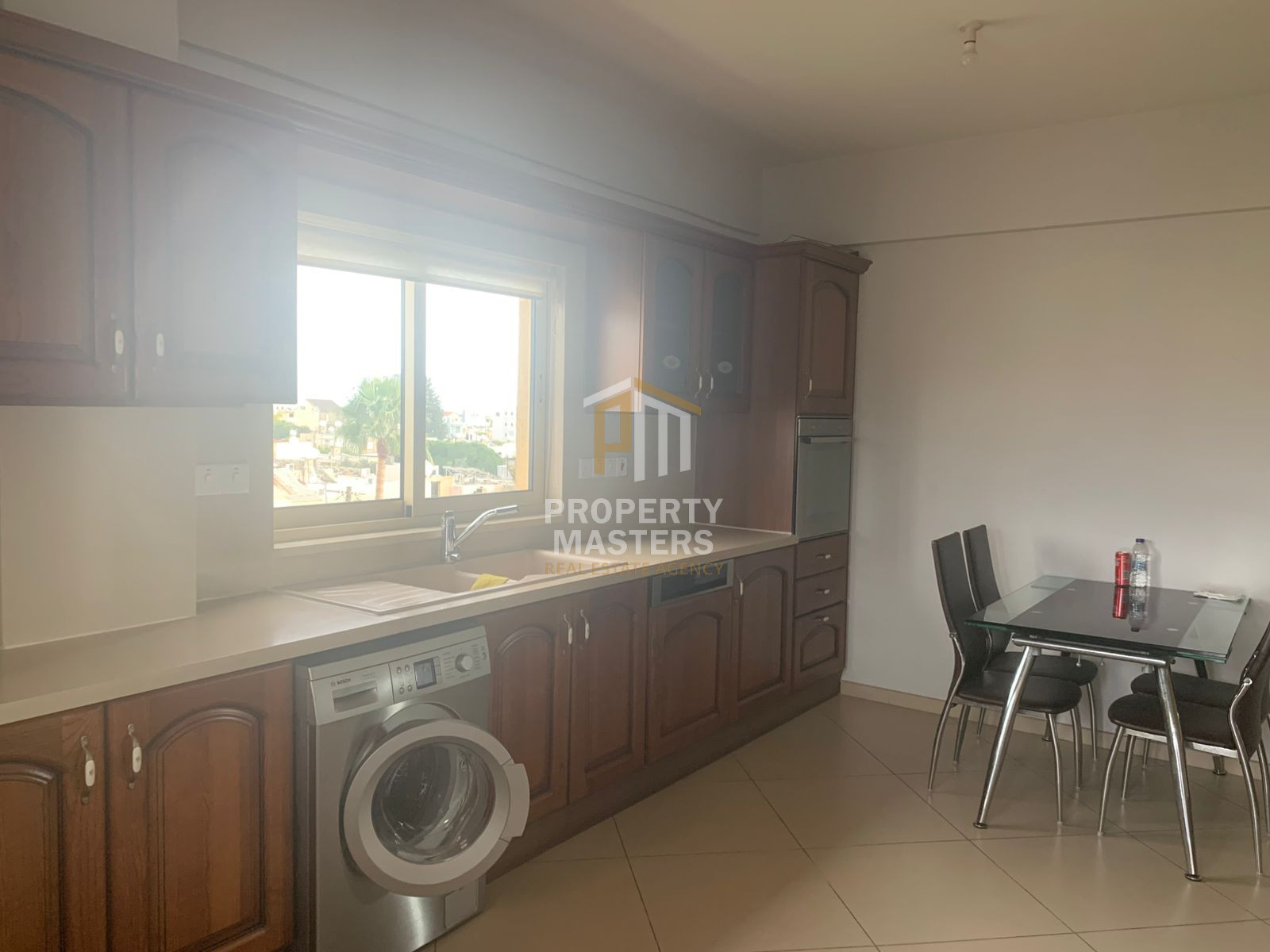 Fully Furnished 3 Bedroom Penthouse Apartment in Kato Polemidia photo 6