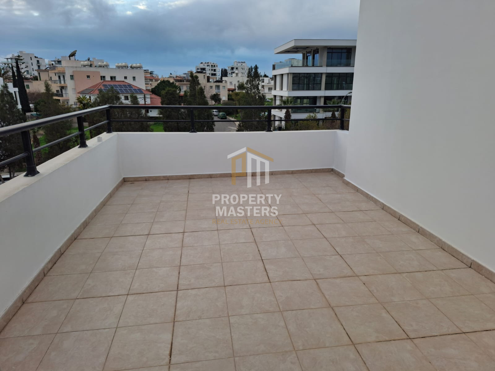 3 bedroom Apartment in Geroskipou photo 13