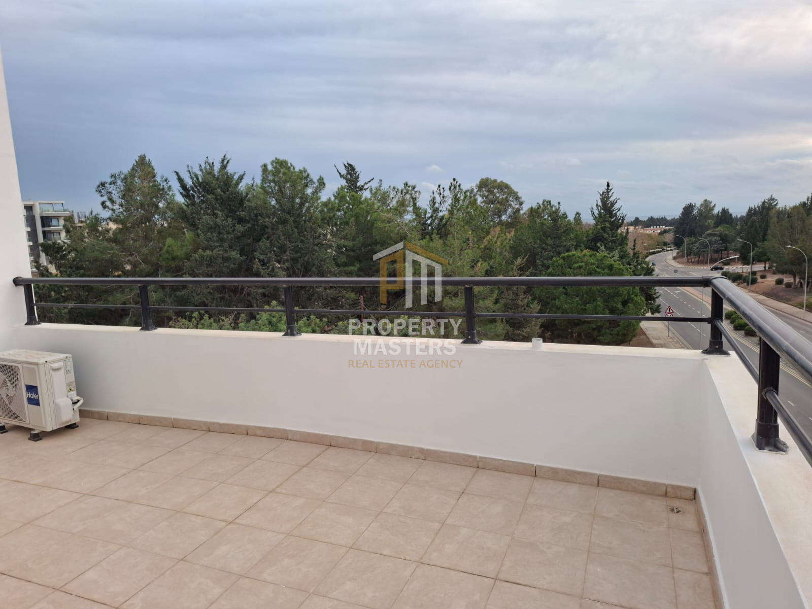 3 bedroom Apartment in Geroskipou photo 15