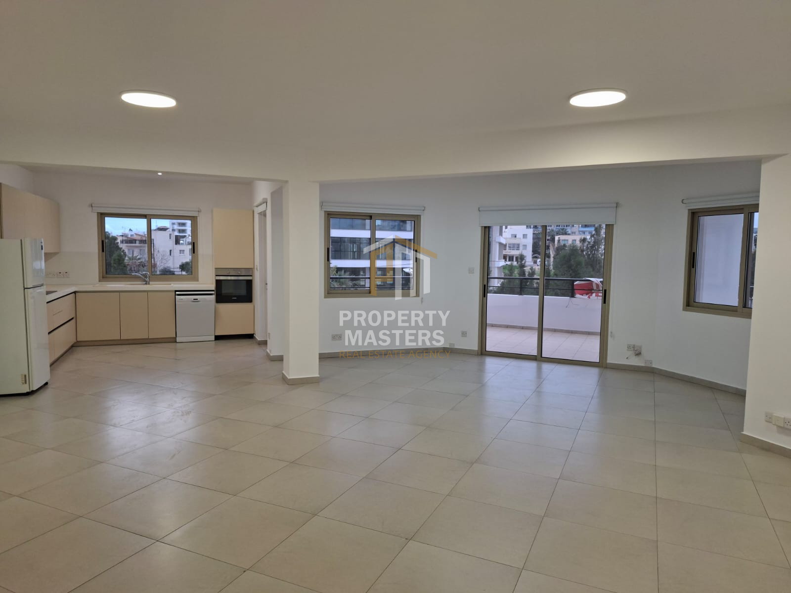 3 bedroom Apartment in Geroskipou photo 1