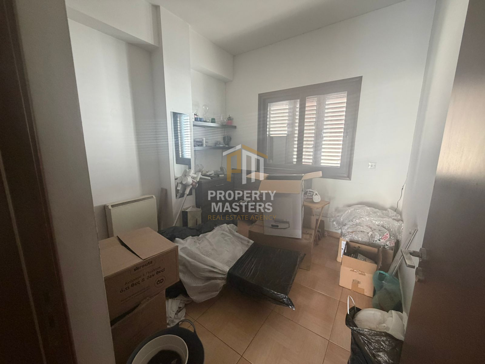 Spacious 3 Bedroom Furnished Apartment in Strovolos photo 12
