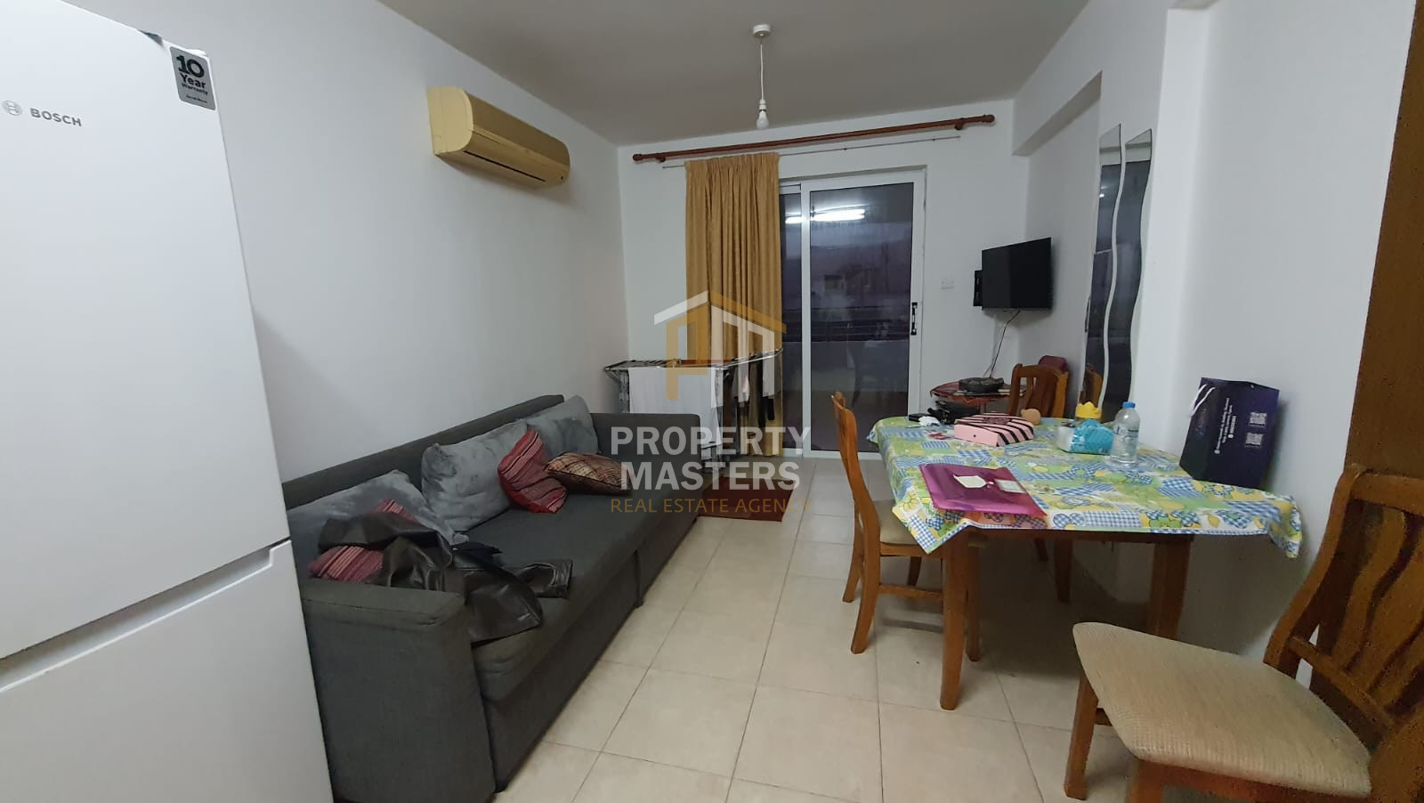 Fully Furnished Two Bedroom Apartment in Faneromeni, Larnaca photo 2
