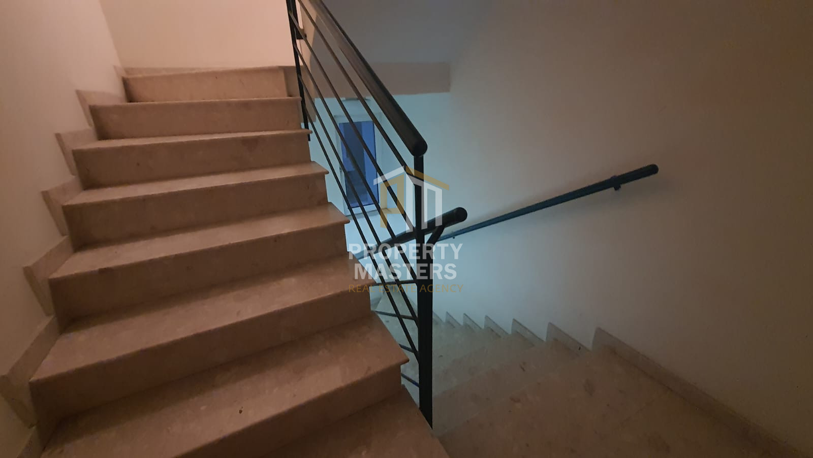 Fully Furnished Two Bedroom Apartment in Faneromeni, Larnaca photo 11