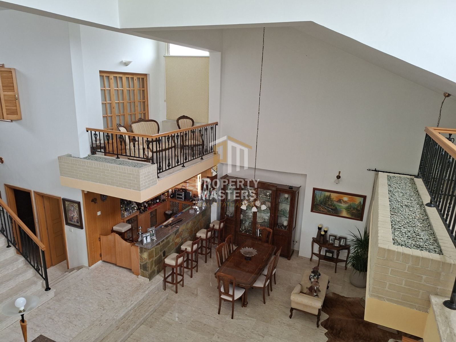 Spacious 3 Bedroom Furnished Villa with Large Plot in Athiainou photo 13