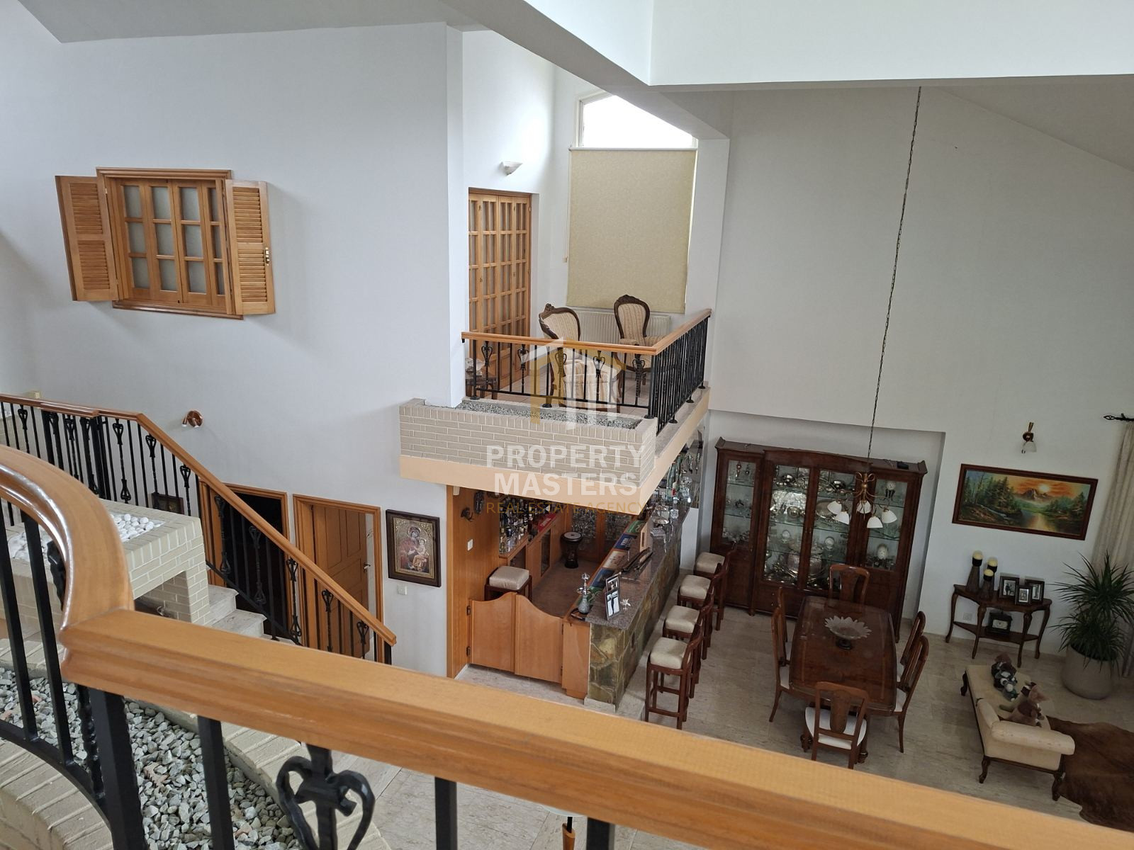 Spacious 3 Bedroom Furnished Villa with Large Plot in Athiainou photo 14