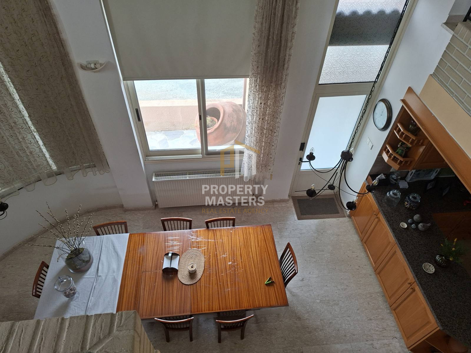 Spacious 3 Bedroom Furnished Villa with Large Plot in Athiainou photo 15