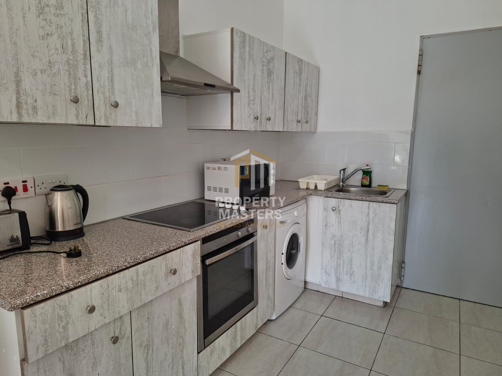 2 bedroom Apartment in Agios Pavlos pafos photo 6