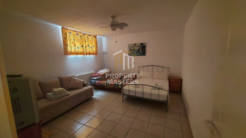 Commercial properties 150 m² for sale in Chlorakas, Chlorakas, Paphos, Cyprus