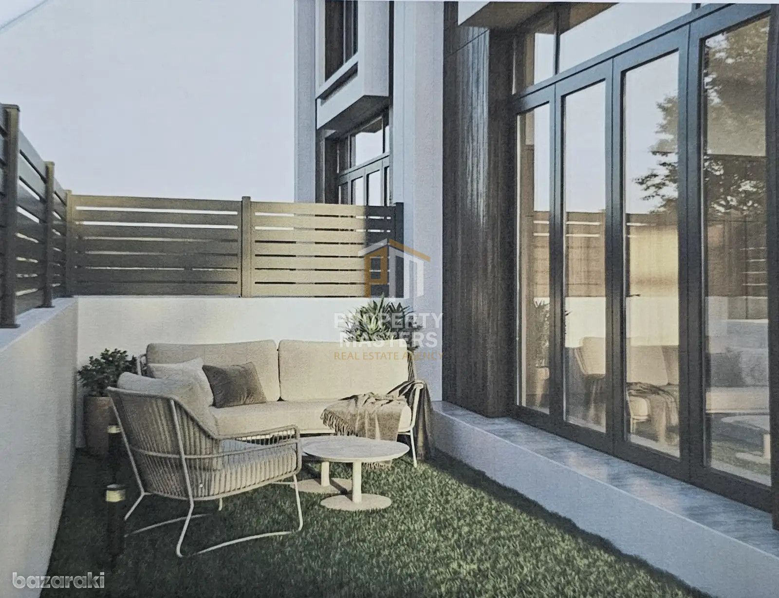Modern Unfurnished Maisonette with Three Bedrooms photo 6