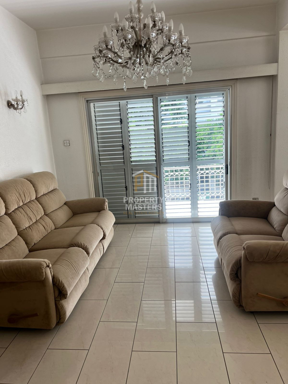 Spacious Three Bedroom Apartment in Strovolos, Armenias Area photo 4