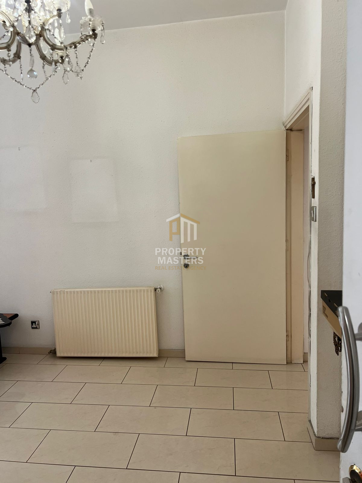Spacious Three Bedroom Apartment in Strovolos, Armenias Area photo 13