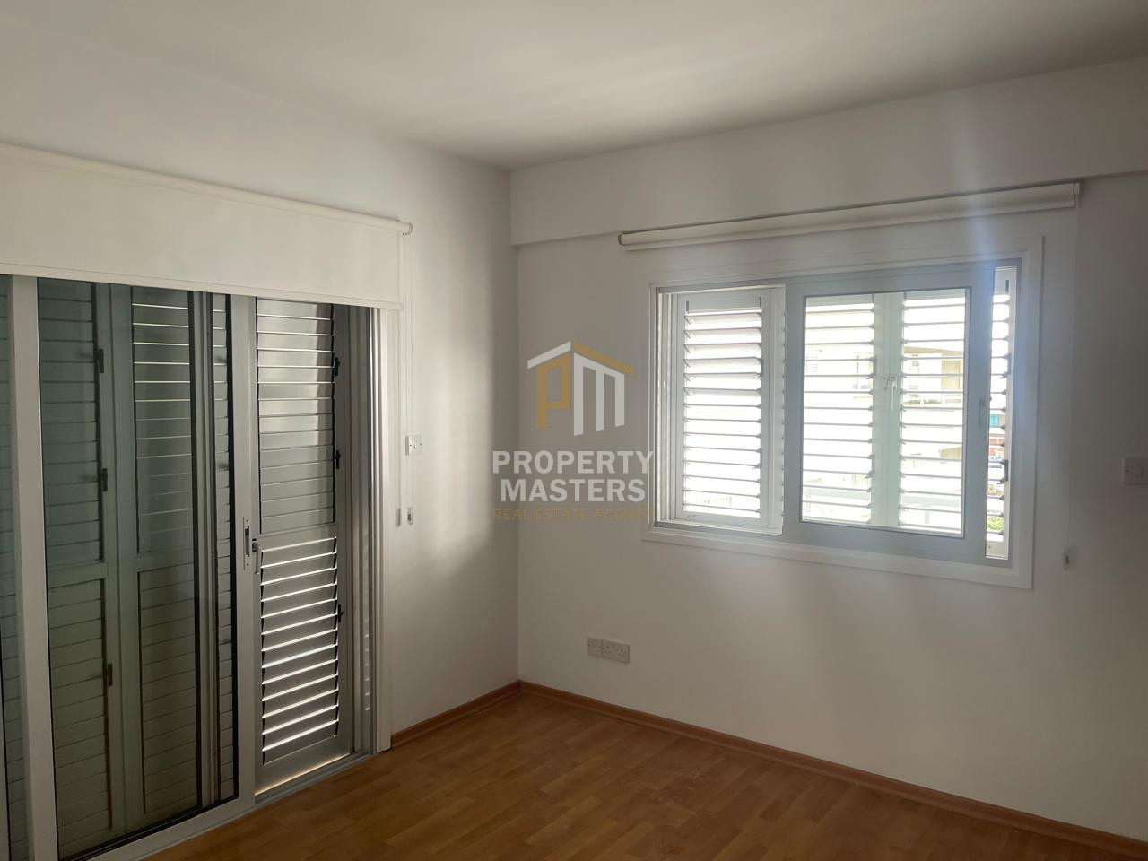 Partially Furnished 2 Bedroom Apartment in Central Strovolos photo 11