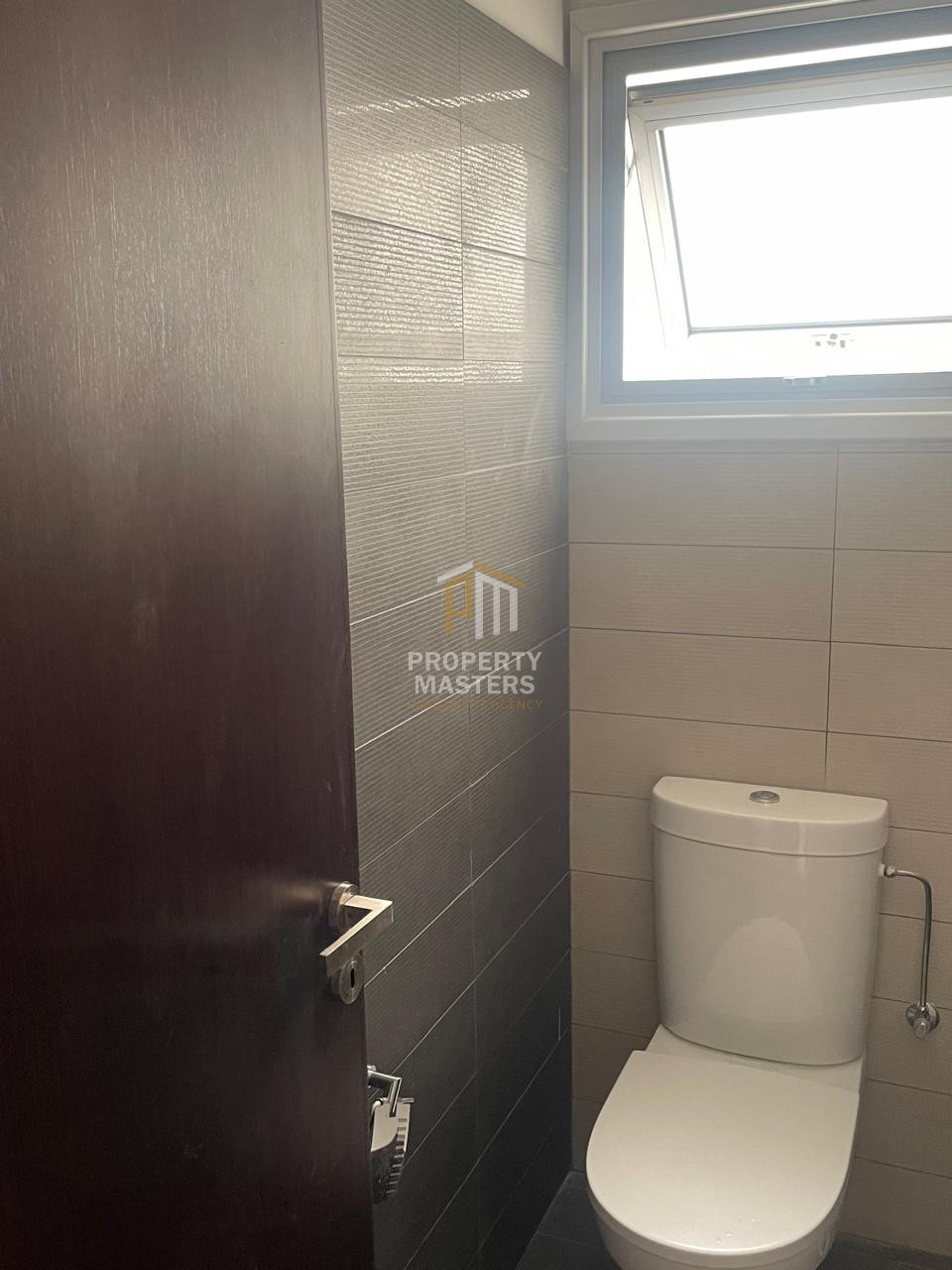Partially Furnished 2 Bedroom Apartment in Central Strovolos photo 15