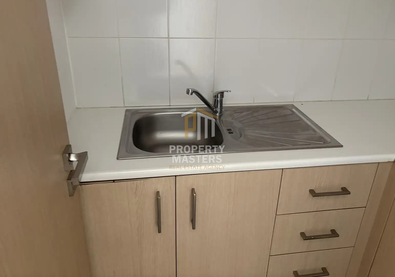 4 Bedroom  Apartment Building in Strovolos, Nicosia