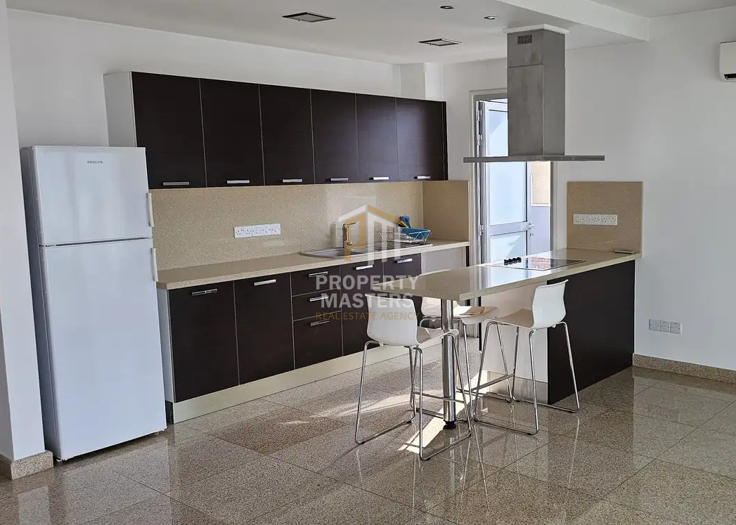 2 bedroom Apartment in Town Center photo 1