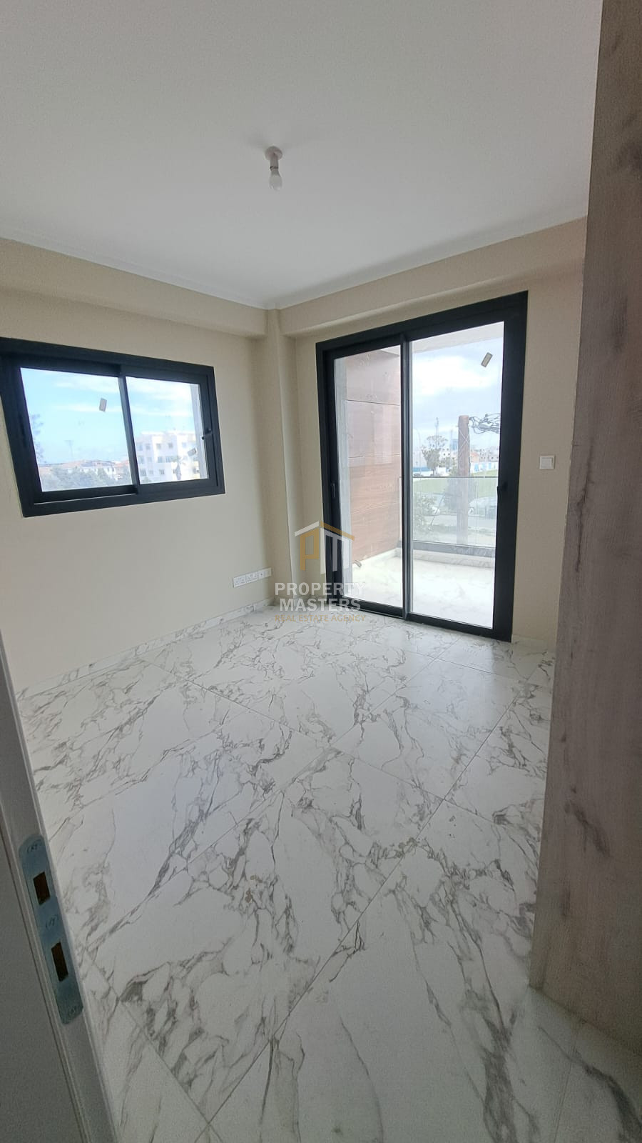 2 bedroom Apartment in Aradippou photo 9
