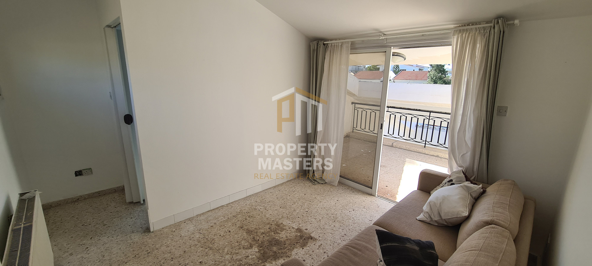 Spacious Six Bedroom Villa in Prestigious Egkomi Area, Nicosia photo 6