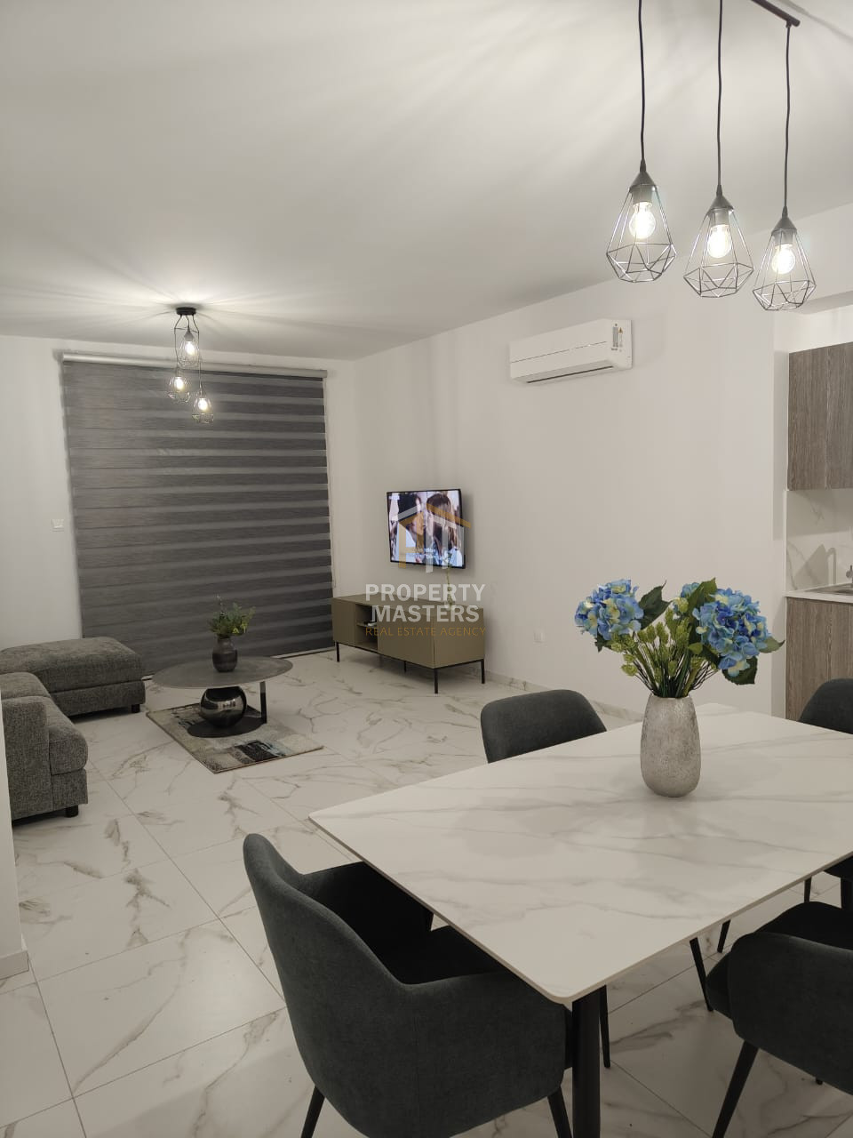 Modern Two Bedroom Apartment in Larnaca photo 5