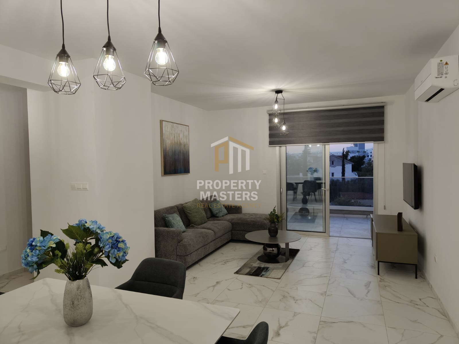 Modern Two Bedroom Apartment in Larnaca photo 6