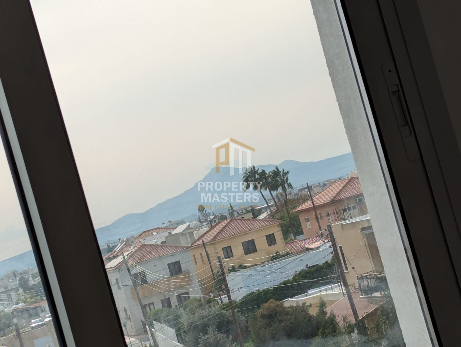 Modern Two Bedroom Apartment in Larnaca photo 16