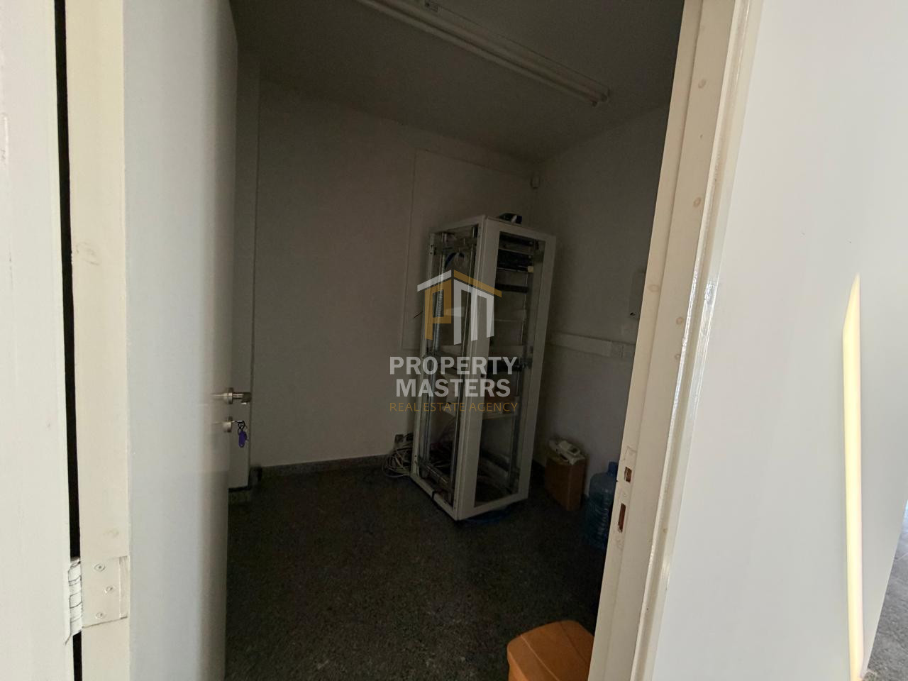 Office in Strovolos — Acropolis photo 7