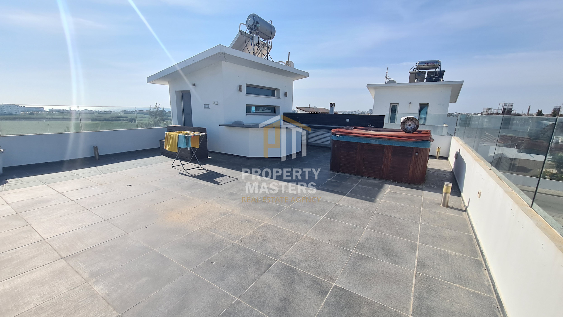 4 bedroom Semi-Detached House in Livadia Larnakas photo 14