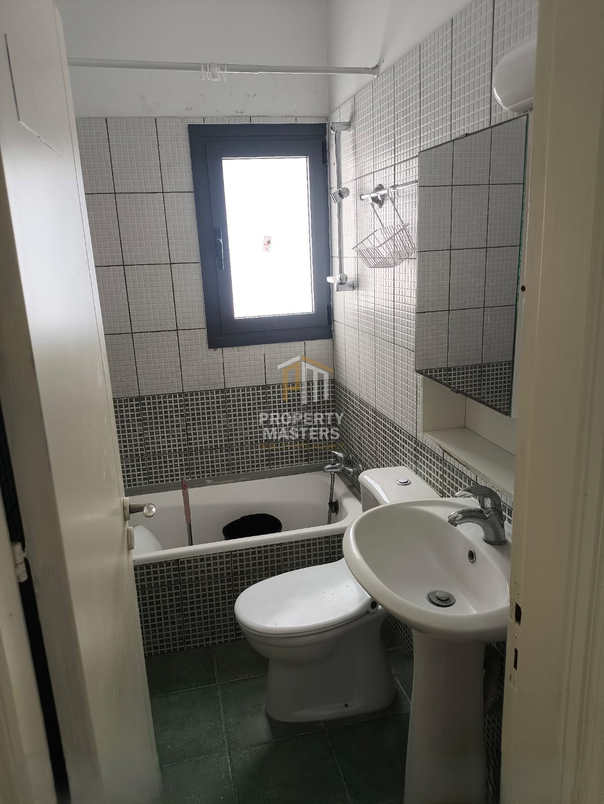 2 bedroom Apartment in Agios Theodoros Pafos photo 8