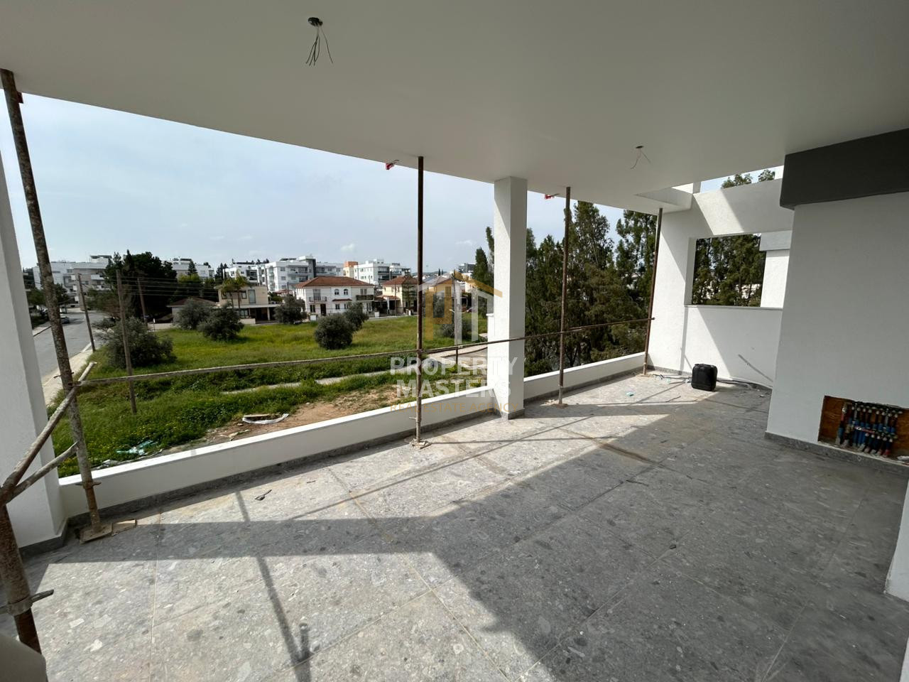 2 bedroom Apartment in Latsia photo 2