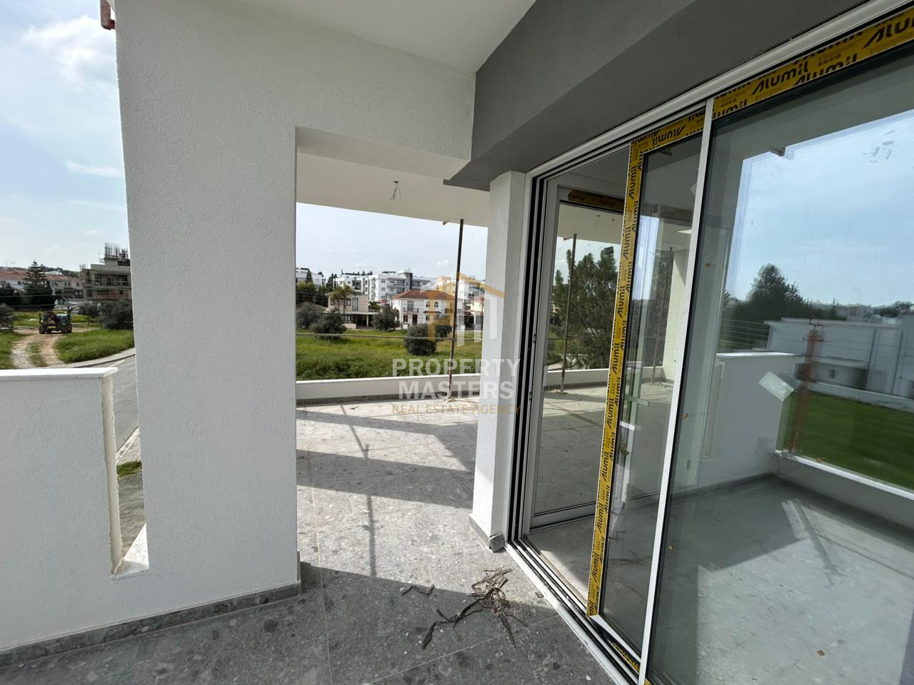 2 bedroom Apartment in Latsia photo 3