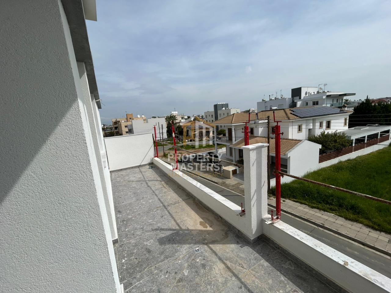2 bedroom Apartment in Latsia photo 4