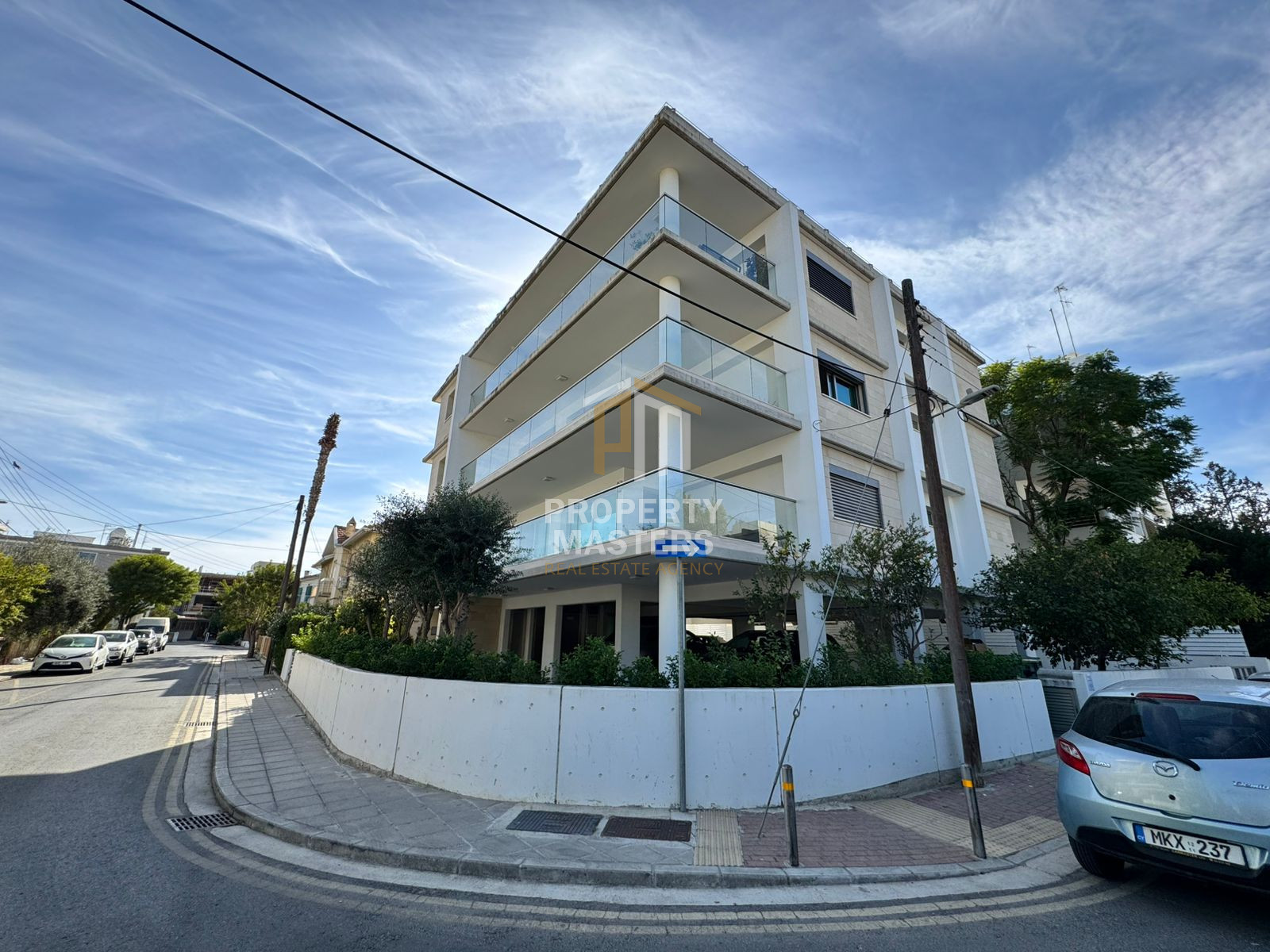 4 bedroom Apartment in Strovolos — Agioi Omologites photo 14