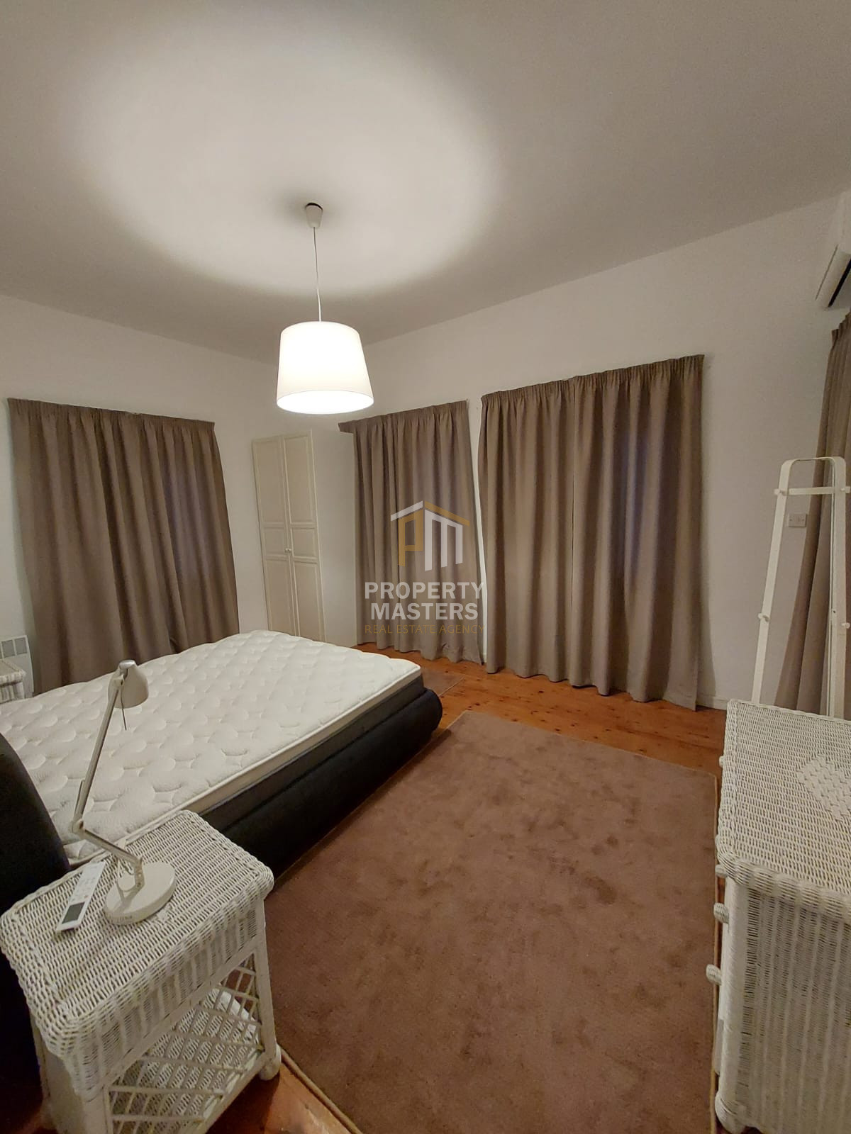 4 Bedroom Whole Floor Upper House in Agios Andreas, Nicosia photo 8
