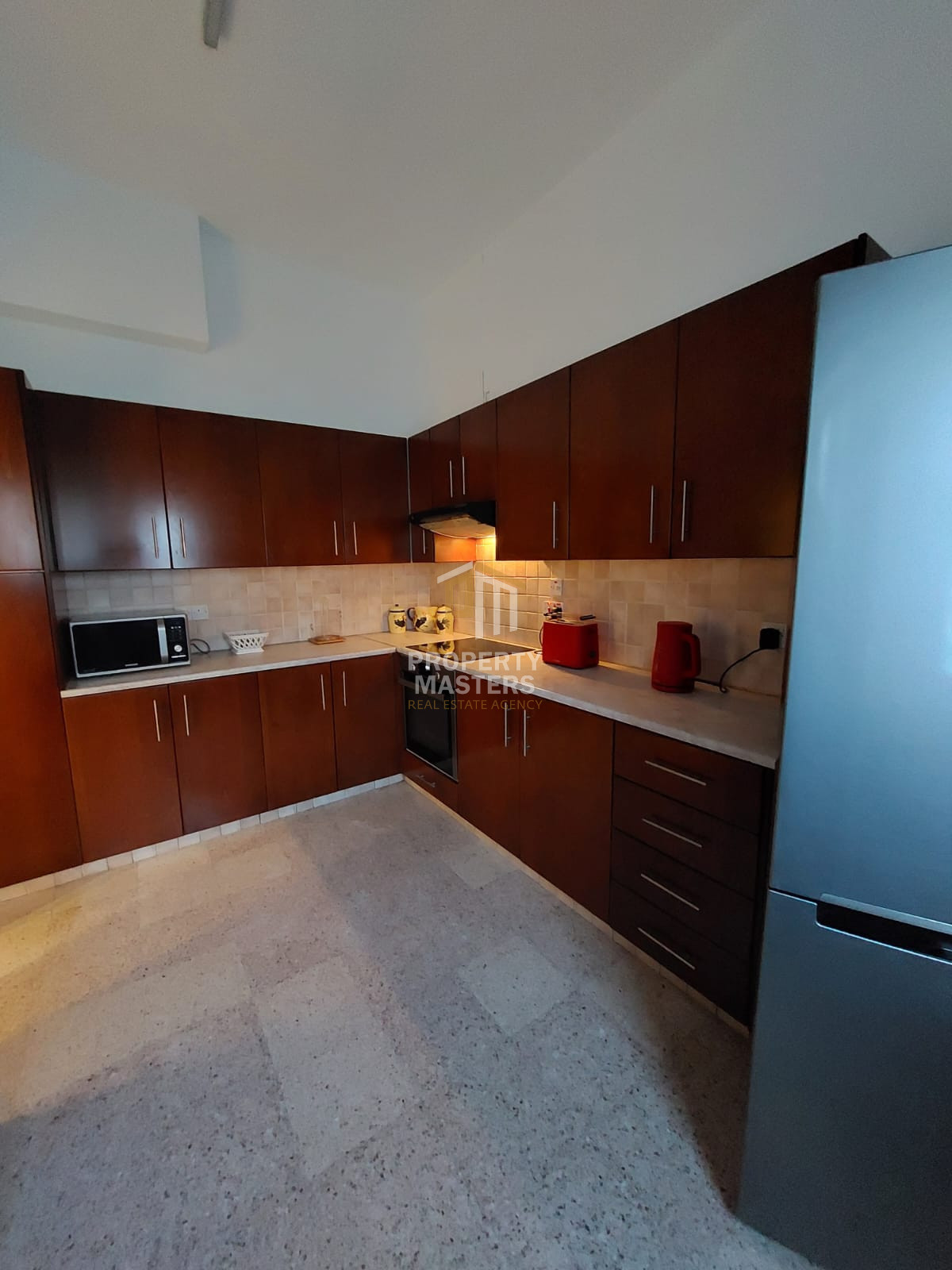 4 Bedroom Whole Floor Upper House in Agios Andreas, Nicosia photo 4